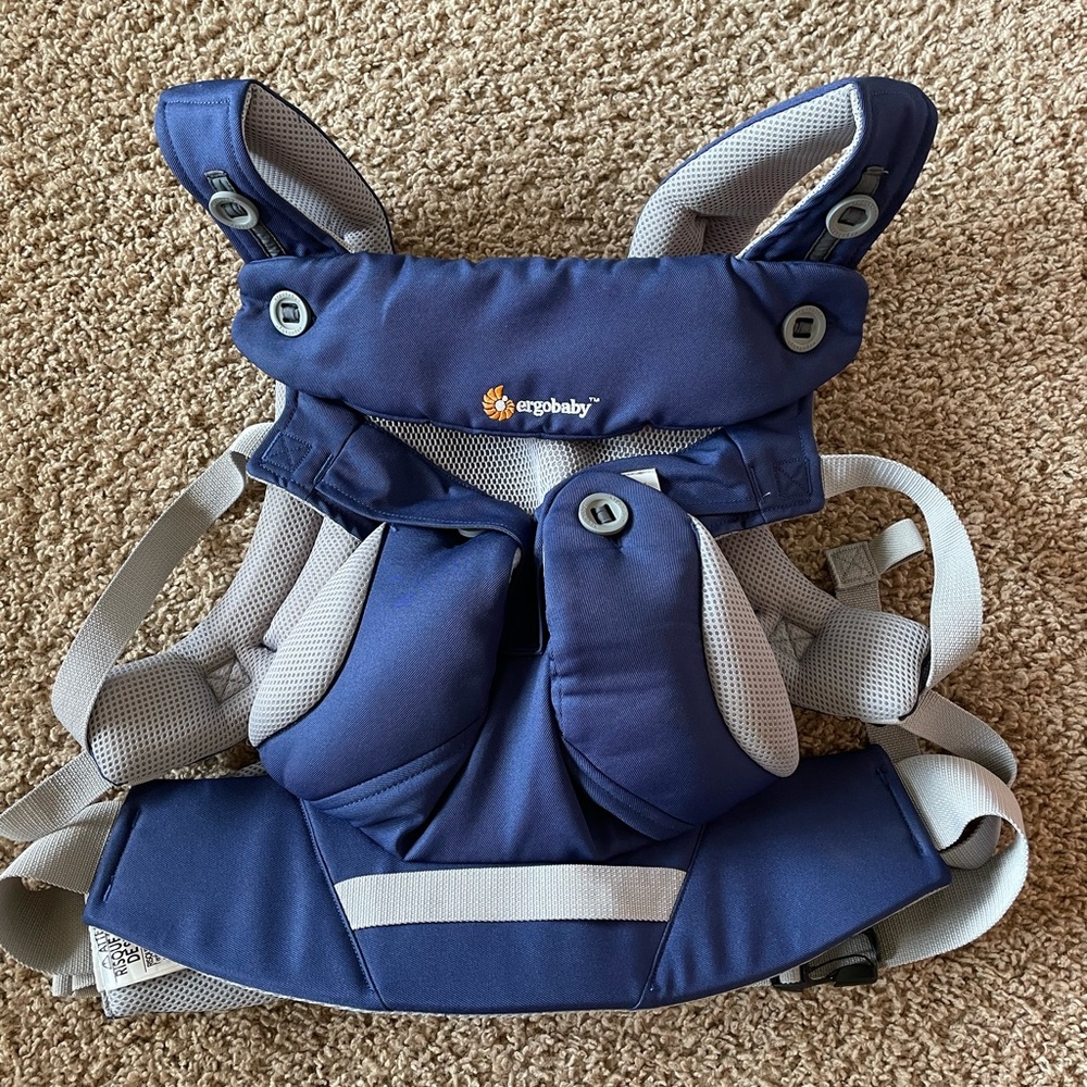 Ergobaby Four Position Cool Air in French Blue